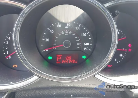 2013 Kia Sorento Lx z USA, uszkodzony, nr VIN 5XYKT3A62DG339850